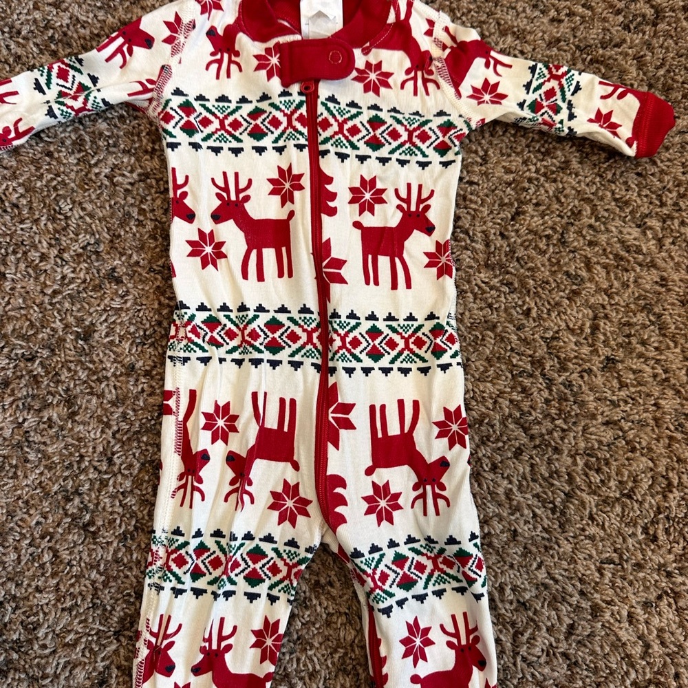 3-6 month old Hanna Anderson sleeper